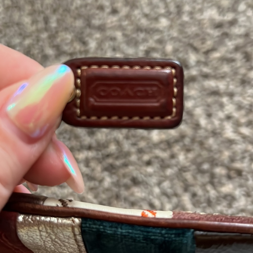 Coach wristlet - Picture 3 of 6